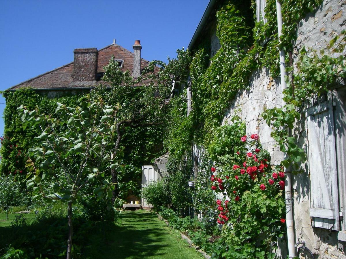 La Ferme Le Merger Bed & Breakfast La Ferte-Gaucher Bagian luar foto